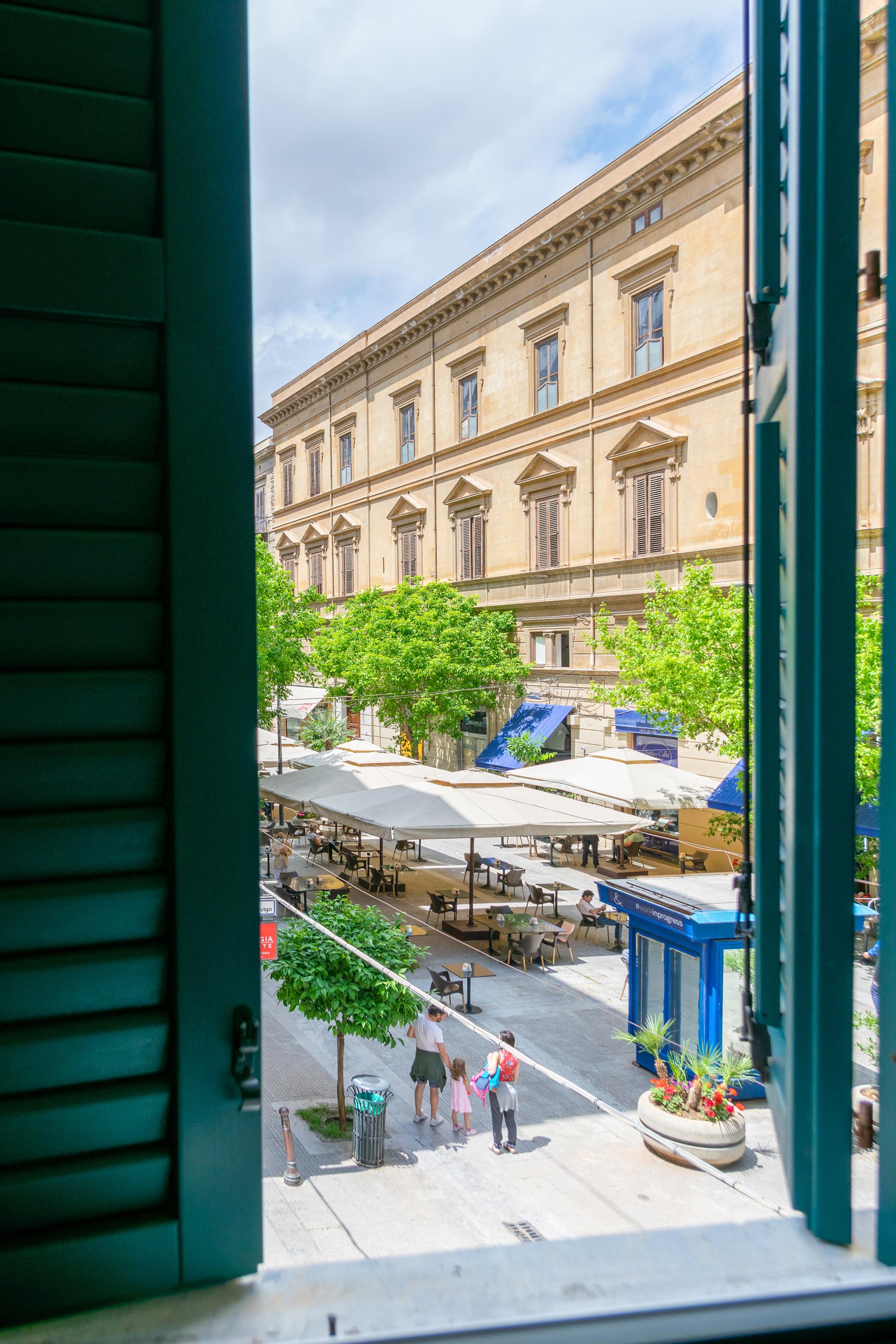 Belmonte102 Esclusive Suites Palermo Bagian luar foto