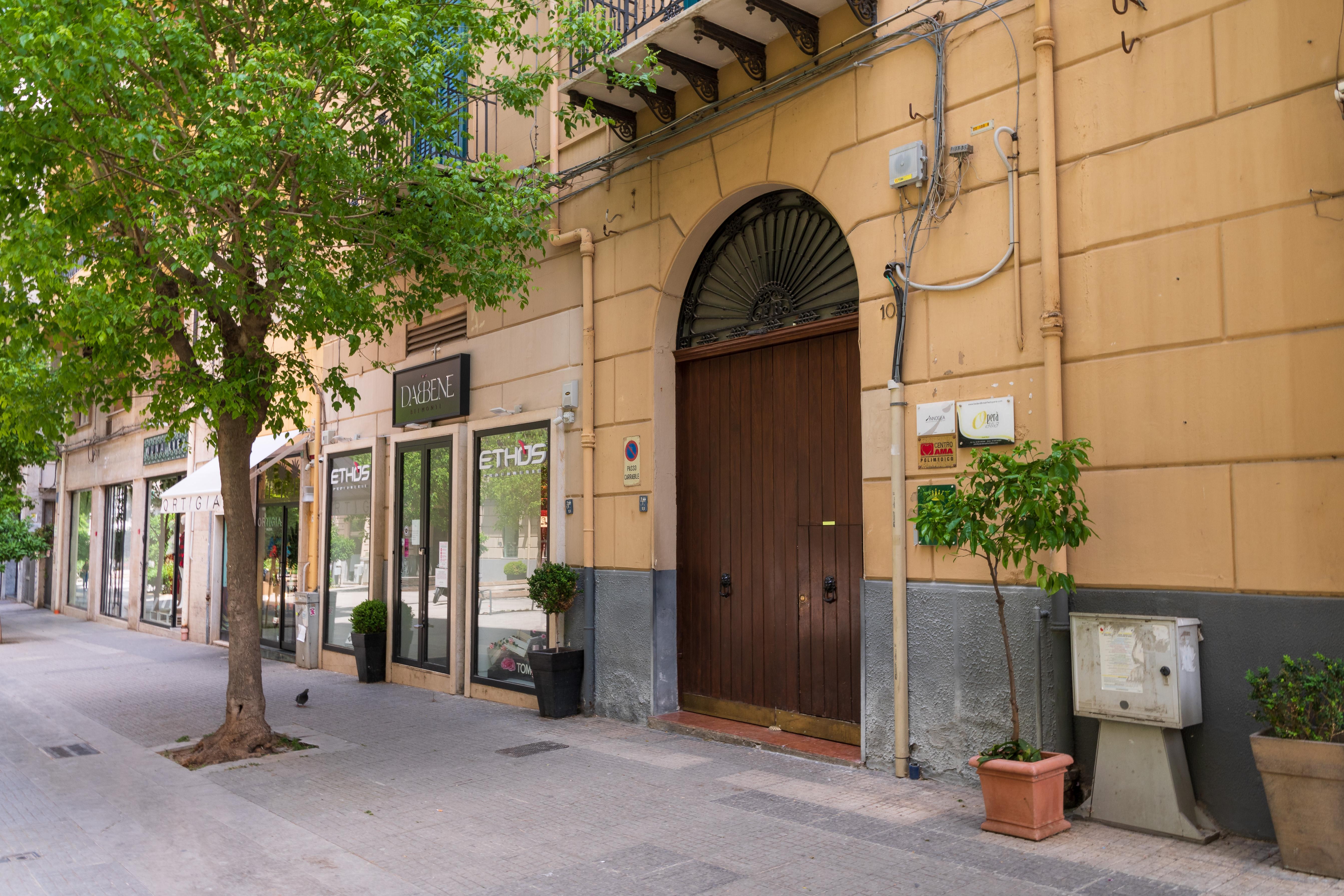 Belmonte102 Esclusive Suites Palermo Bagian luar foto