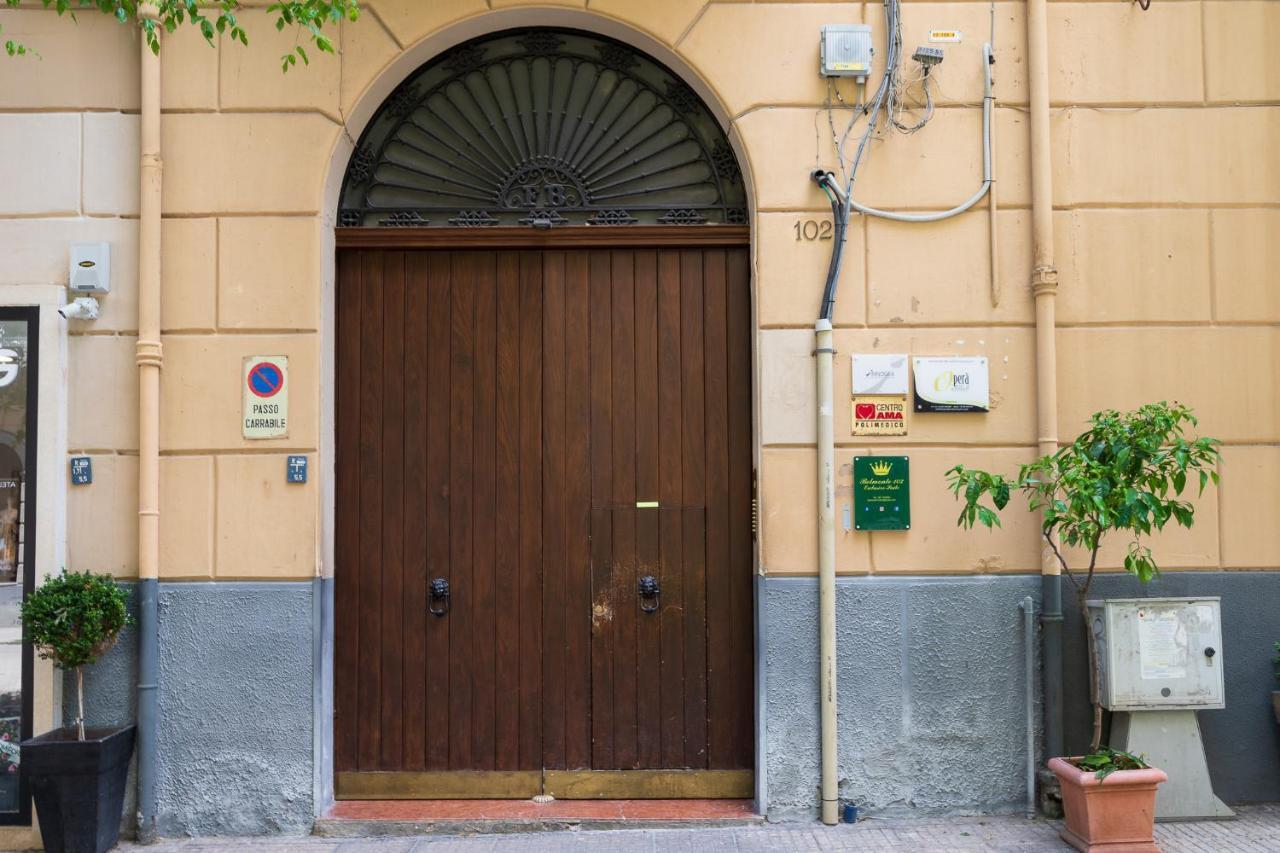 Belmonte102 Esclusive Suites Palermo Bagian luar foto